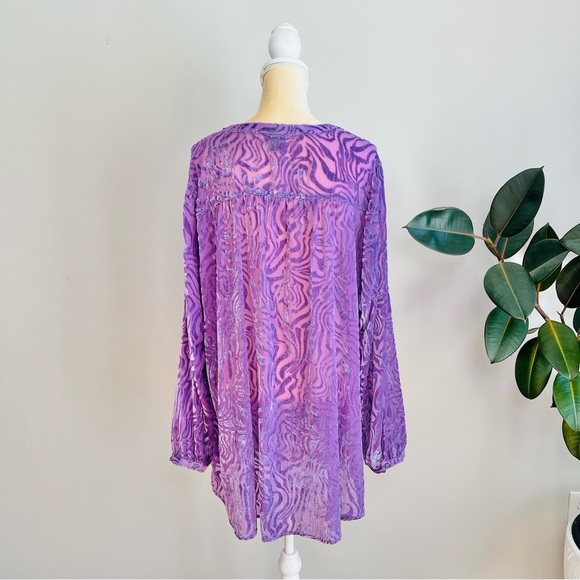 Torrid Velvet Zebra Burnout Pullover Long Sleeve Blouse - Picture 7 of 9